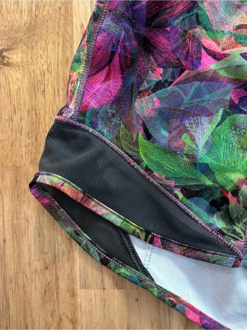 Lululemon Shorts - Picture 4 of 8
